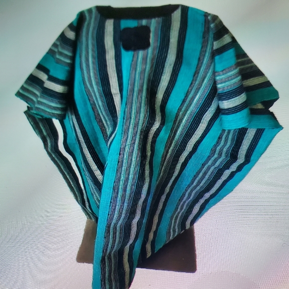 AFRICAN ASO OKE ASO EBI DASHIKI 1 PIECE MULTICOLOR FOR MEN YOUTHS AND BOYS. - Picture 2 of 2